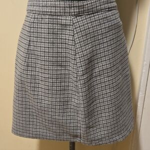 Abercrombie & Fitch Black and White Mini A-Line Skirt